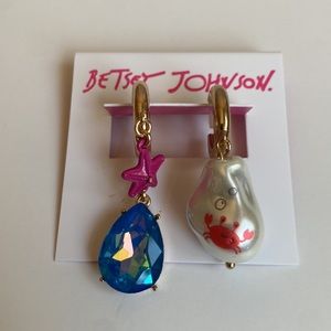 Betsey Johnson Pink star & Shell Earrings NWT